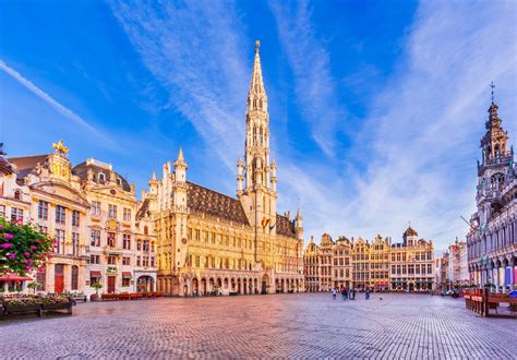 5pm et to brussels.